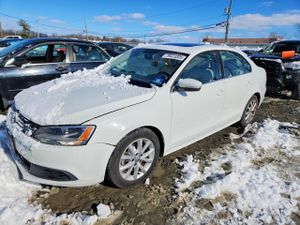 Volkswagen Jetta 1.8L 4 2014