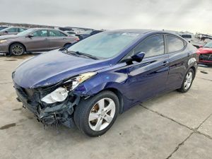 Hyundai Elantra 1.8L 4 2013