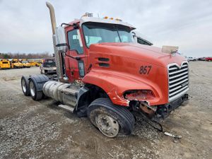 Mack CXU Series 12.7L 6 2013