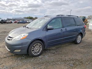 Toyota Sienna 3.5L 6 2008