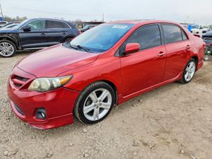 Toyota Corolla 1.8L 4 2013