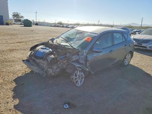 Mazda 3 2.0L 4 2013