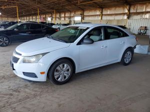 Chevrolet Cruze LS 1.8L 4 2012