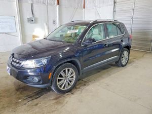 Volkswagen Tiguan 2.0L 4 2012