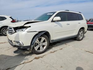 Toyota Highlander 3.5L 6 2013
