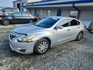 Nissan Altima 2.5L 4 2015