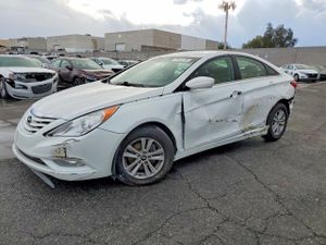 Hyundai Sonata GLS 2.4L 4 2013