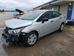 Nissan Versa 1.6L 4 2024