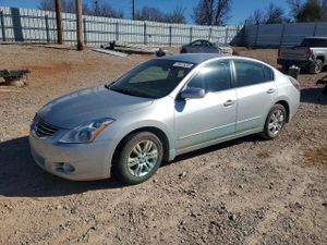 Nissan Altima 2.5L 4 2011
