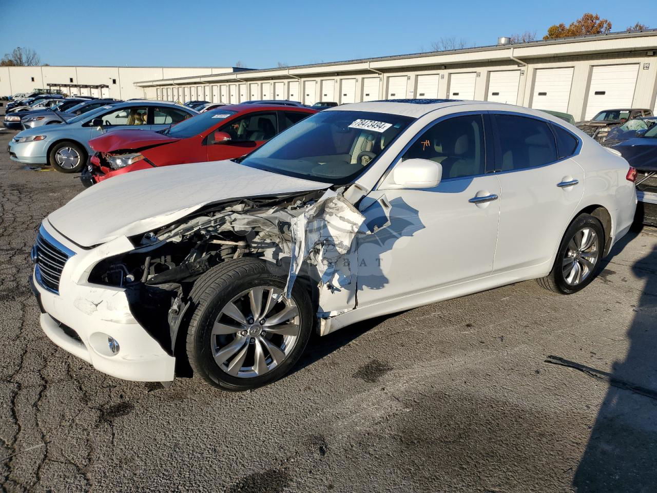 Infiniti M37 X 3.7L  6 2012