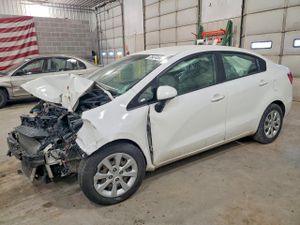 Kia Rio 1.6L 4 2013