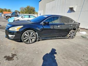 Nissan Altima 2.5L 4 2013