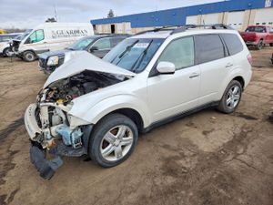 Subaru Forester 2.5L 4 2010