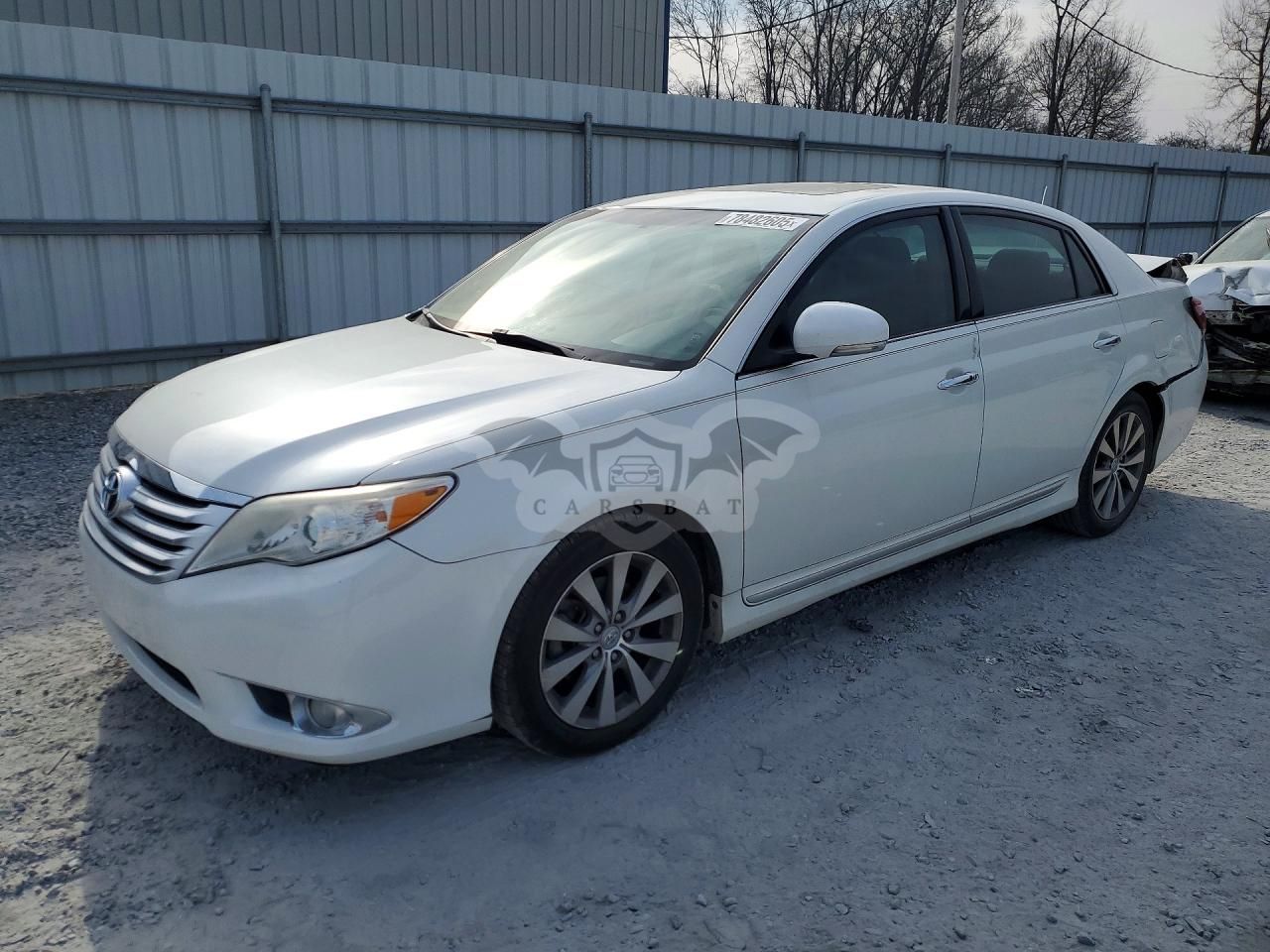 Toyota Avalon 3.5L 6 2011