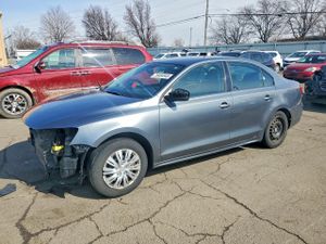 Volkswagen Jetta 2.0L 4 2013