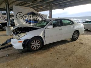 Lexus ES 3.3L 6 2004