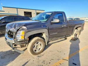 Chevrolet Silverado 1500 5.3L 8 2011