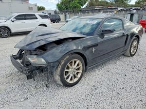 Ford Mustang 4.0L 6 2010