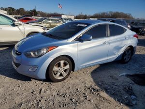 Hyundai Elantra 1.8L 4 2013