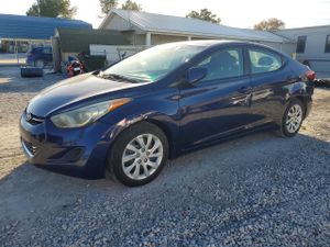 Hyundai Elantra 1.8L 4 2013