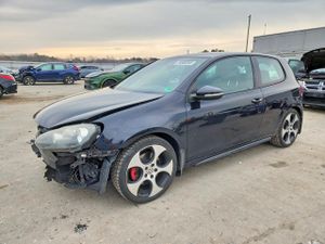 Volkswagen Golf 2.0L 4 2012