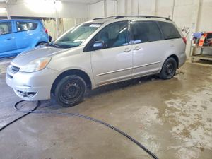 Toyota Sienna 3.3L 6 2005