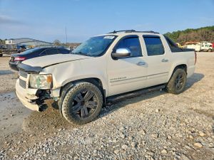 Chevrolet Avalanche 5.3L 8 2011