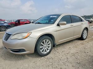 Chrysler 200 2.4L 4 2014