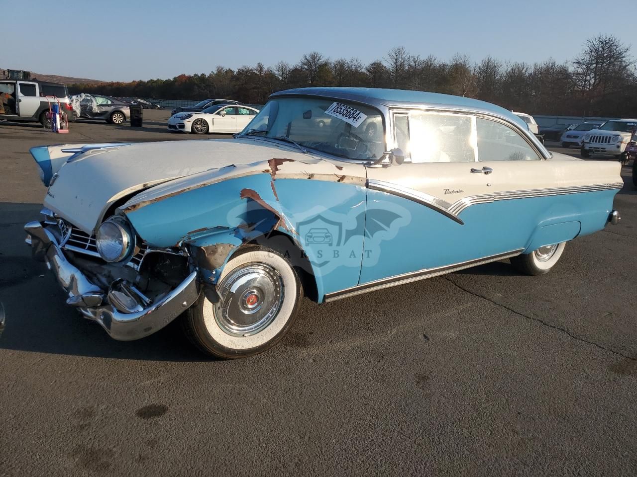 Ford Crown 1956