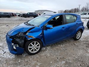 Toyota Prius 1.5L 4 2013