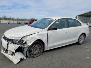 Volkswagen Jetta 2.0L 4 2012
