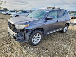 Toyota Highlander 3.5L 6 2013