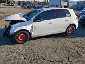Volkswagen Golf 2.5L 5 2010