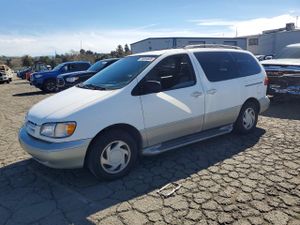 Toyota Sienna 3.0L 6 2000