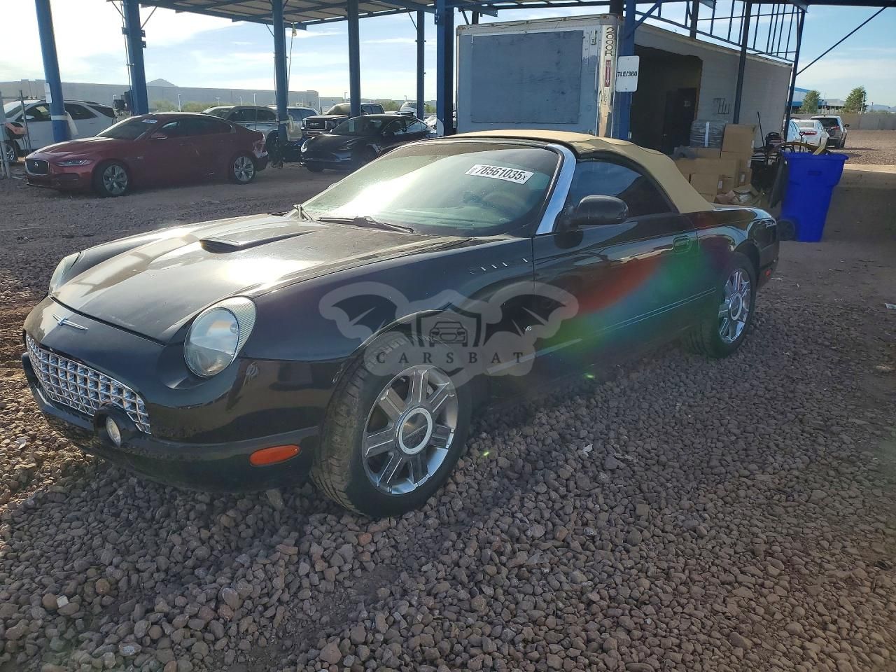 Ford Thunderbird 3.9L 8 2004