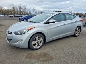 Hyundai Elantra 1.8L 4 2012