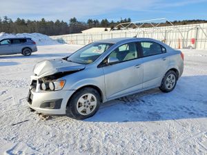 Chevrolet Aveo (Sonic) 1.8L 4 2013