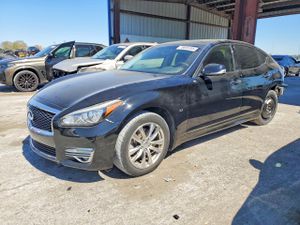 Infiniti Q70 3.7L 6 2015