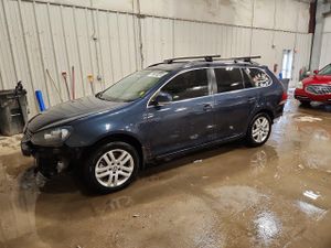 Volkswagen Jetta 2.0L 4 2010