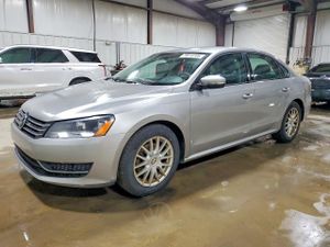 Volkswagen Passat 2.5L 5 2013