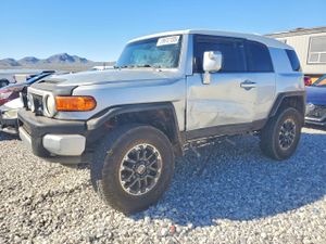 Toyota FJ Cruiser 4.0L 6 2008