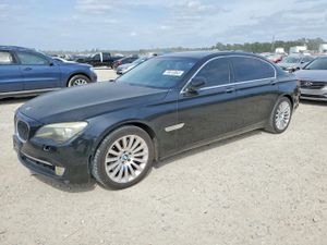 BMW 7 Series 4.4L 8 2010