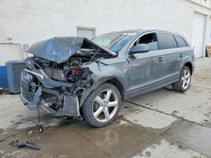 Audi Q7 3.0L 6 2015