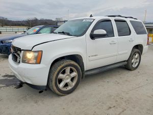 Chevrolet Tahoe 5.3L 8 2011