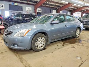 Nissan Altima 2.5L 4 2012