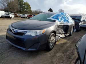 Toyota Camry 2.5L 4 2014