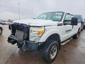 Ford F-250 6.2L 8 2011
