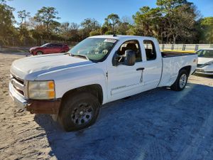 Chevrolet Silverado 1500 5.3L 8 2011