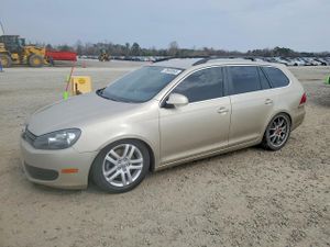 Volkswagen Jetta 2.0L 4 2013