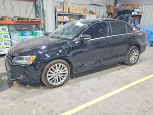Volkswagen Jetta 2.0L 4 2013
